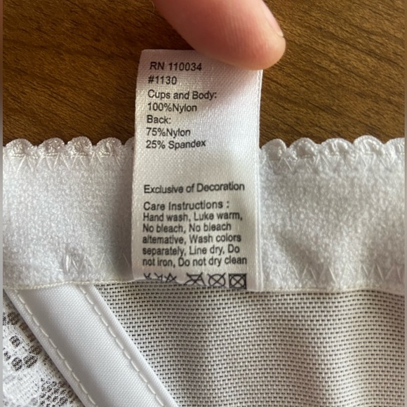 Lovely 34G longline white lace strapless bustier with straps attached. - Picture 4 of 5